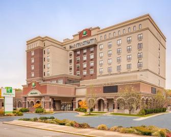 Holiday Inn Lafayette-City Centre By IHG - Lafayette - Building