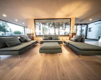 Hotel Le Grazie - אסיסי - סלון