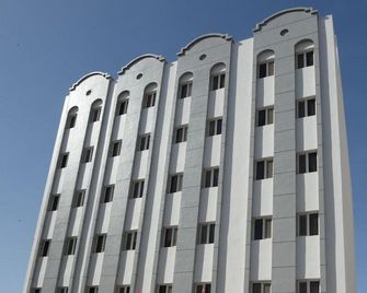 Star Dahlia Hotel - Muscat - Building