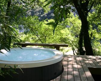 Prehistoric Lodge - Vallon-Pont-d'Arc