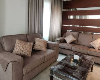 Dara apartment hotel - Amman - Soggiorno