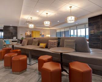 Home2 Suites by Hilton Dekalb - DeKalb - Lounge