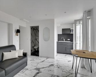 Double-bed apartment in apart'hotel Le Bellevue - Paris