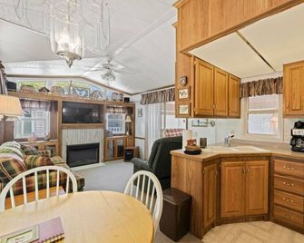 Hidden River Gem, Mountain Views, Fishing, and Hiking - Sylva - Cocina