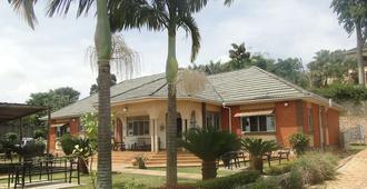 Carpe Diem Guesthouse - Entebbe - Edificio