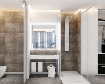 Hotel Lampara - Lignano Sabbiadoro - Bathroom