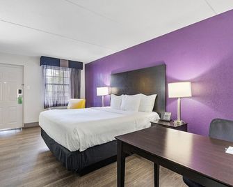 نزل لا كينتا شمال مطار ميامي - ميامي - غرفة نوم