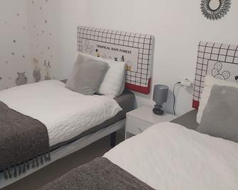 cerca plaza de Toros, 2 habitaciones - Vera - Bedroom