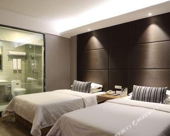 Xiaogan Sunshine 365 Hotel (Changzheng Road) - Xiaogan - Habitación