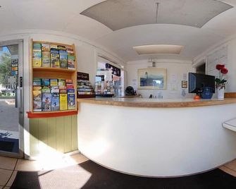 Budget Inn - San Luis Obispo - Rezeption