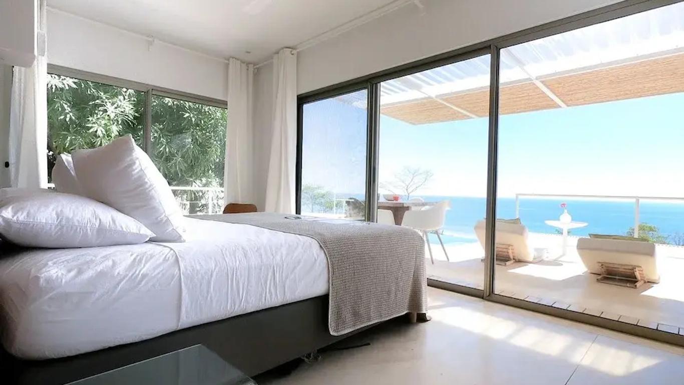 Akwa Santa Teresa Ocean View Villas & Rooms