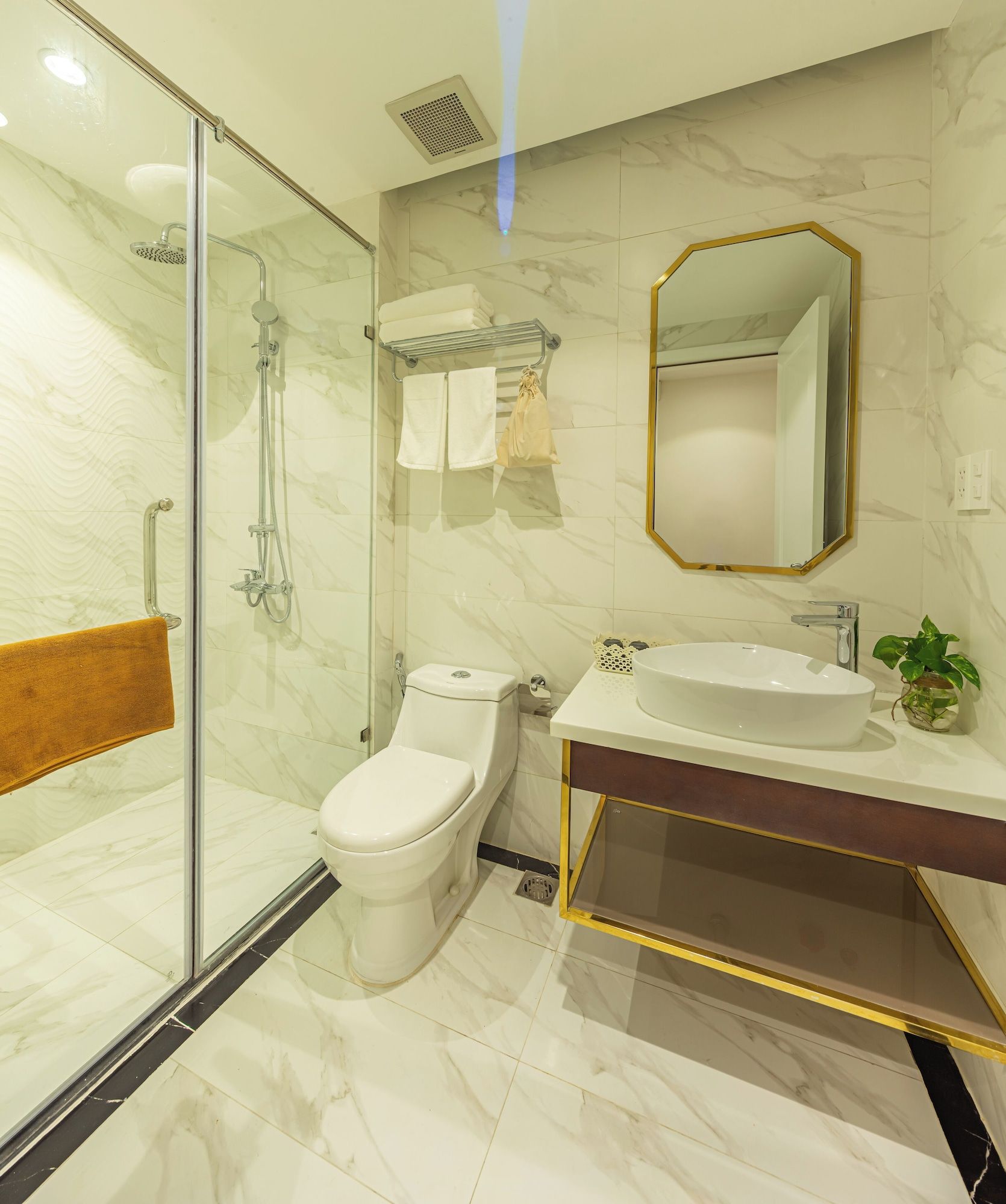 Simmi 6 Hotel & Apartment - Cidade de Ho Chi Minh - Casa de banho