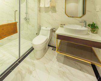 Simmi 6 Hotel & Apartment - Cidade de Ho Chi Minh - Casa de banho