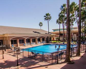 La Copa Hotel - McAllen - Bể bơi