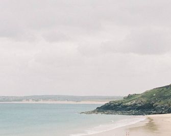 Trevose Harbour House - St. Ives - Beach