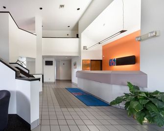 Motel 6-Dallas, Tx - Northeast - Dallas - Recepción