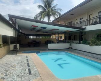 Kingston Lodge - Cagayan de Oro - Bể bơi