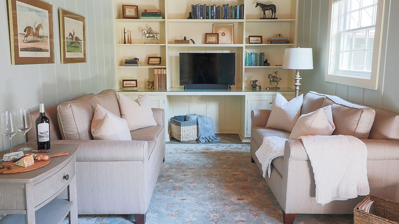 The Red Fox Inn & Tavern