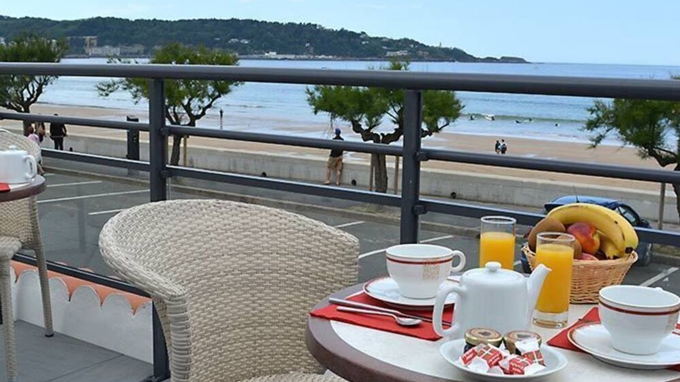 أوتل فالينثيا