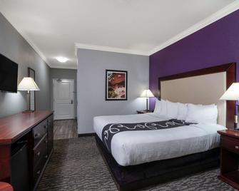 La Quinta Inn & Suites by Wyndham Loveland/Estes Park - Loveland - Habitación