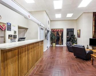 Quality Inn Harrodsburg - Harrodsburg - Recepción