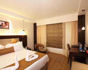 Octave Hotel & Spa - Sarjapur Road - Bengaluru - Bedroom