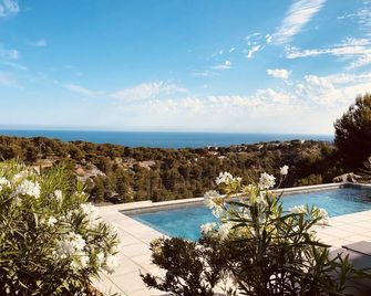 Silvestri House - La Bicoque - Pool / Sea View / Parking - Cassis - Pool