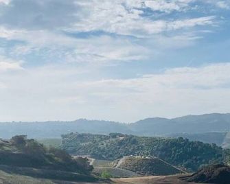 Estrada Ranch Hideaway - Fallbrook - Outdoor view