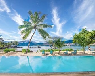 Pineapple Beach Villas - Baie Lazare - Pool