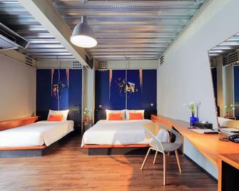Mestyle Garage Hotel - Bangkok - Bedroom