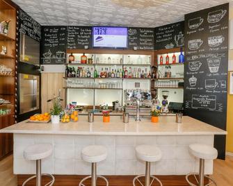 Time Out City Hotel Vienna - Vienna - Bar