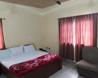 Filbon Hotel & Gardens - Enugu - Camera da letto
