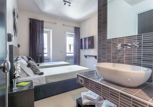 Moai Home desde Roma Bed and1