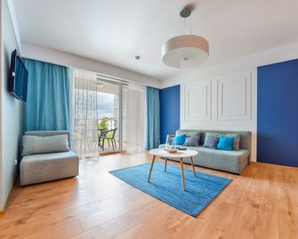 Polanki Park, Sun & Snow - Kolobrzeg - Phòng khách