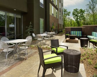 Home2 Suites by Hilton Louisville East/Hurstbourne - Louisville - Patio