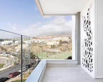 Beautiful Vacation Home with Sea Views in the Ocean Garden Complex - Adeje - Balcony