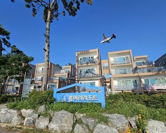 Muan Topmeori Resort - Muan - Building