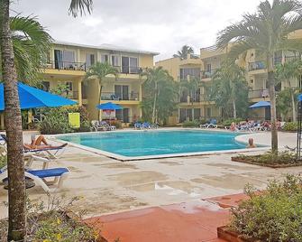 1-BD condo in central Sosua, pool/Wi-Fi/cable TV, guest-friendly - Sosúa - Pool