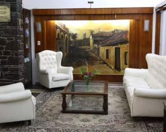 El Mirador Hotel & Spa - Colonia del Sacramento - סלון