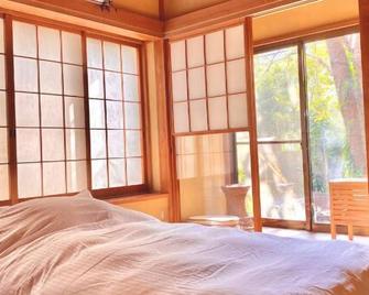 6min from Shinagawa, 20min from Shibuya/Akihabara, 3min walk from station, 6LDK for up to 22 people, crib and kitchen. - Kawasaki - Chambre