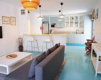 PH in Aroeira Lisbon - Beach & Golf - Almada - Wohnzimmer