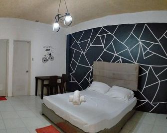 Djci Apartelle W/Own Kitchen & Bath Rm 103-212 - Cabanatúan - Habitación