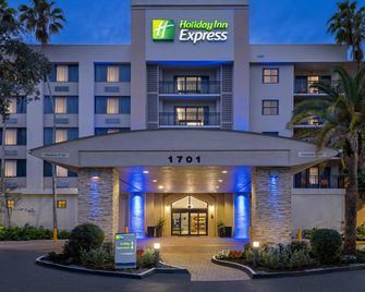 Holiday Inn Express & Suites Ft. Lauderdale-Plantation By IHG - Плантейшн - Будівля