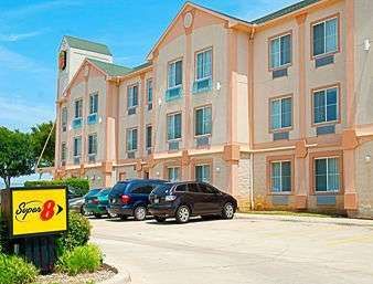 Super 8 By Wyndham Irving/Dfw Apt/North - אירווינג - בניין