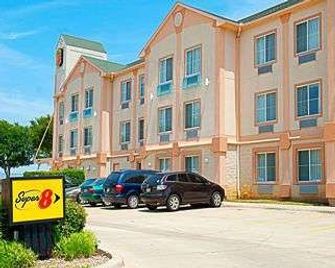 Super 8 By Wyndham Irving/Dfw Apt/North - Irving - Edificio