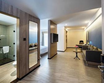 Dongguan Haili Hotel - Dongguan - Вітальня