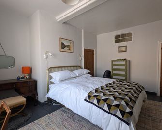 The Arts House; Georgian Townhouse Close to Beach - Harwich - Chambre