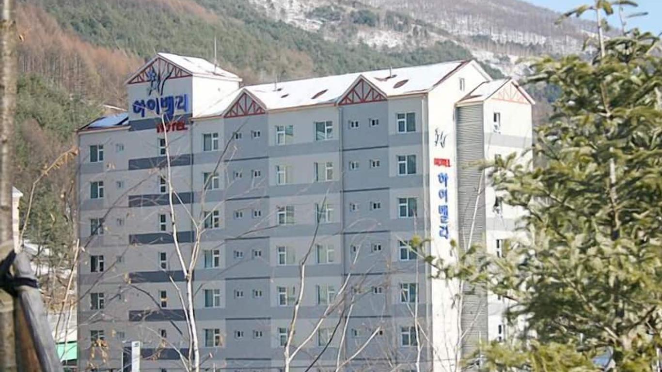 High Valley Hotel