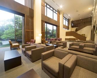 كيكونان أونسن يو بي إل هوتل - كوماموتو - ردهة