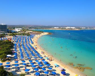 Asterias Beach Hotel - Ayia Napa - Ranta